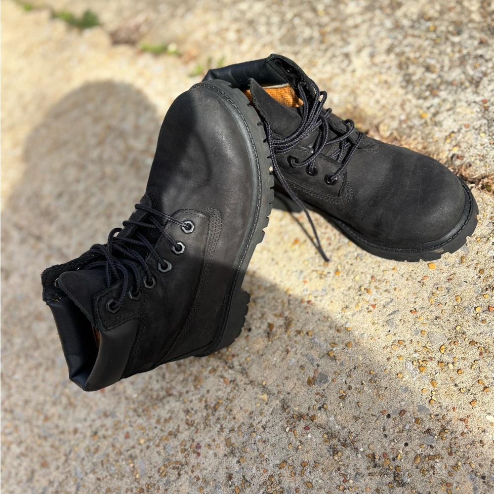 Black Lace-Up timberland Boots